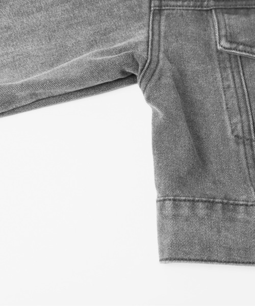 AMELY(エミリー)の「ショートデニムジャケット(デニムジャケット・レディース・ブラック/ブルー・フリー)」の7枚目の写真