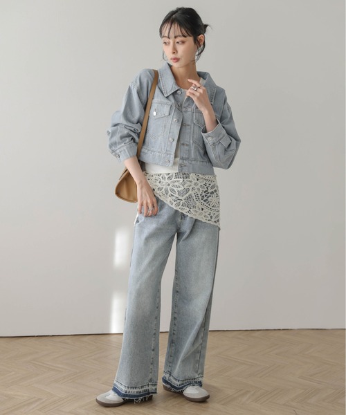 AMELY(エミリー)の「ショートデニムジャケット(デニムジャケット・レディース・ブラック/ブルー・フリー)」の13枚目の写真