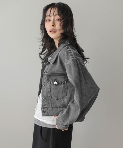 AMELY(エミリー)の「ショートデニムジャケット(デニムジャケット・レディース・ブラック/ブルー・フリー)」の17枚目の写真