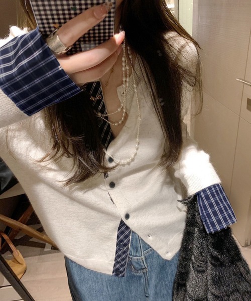 WESTSEA(ウエストシー)の「チェック柄シャツレイヤード風 ニットカーディガン(カーディガン/ボレロ・レディース・ブラック/グレー/オフホワイト/ネイビー・FREE)」の8枚目の写真