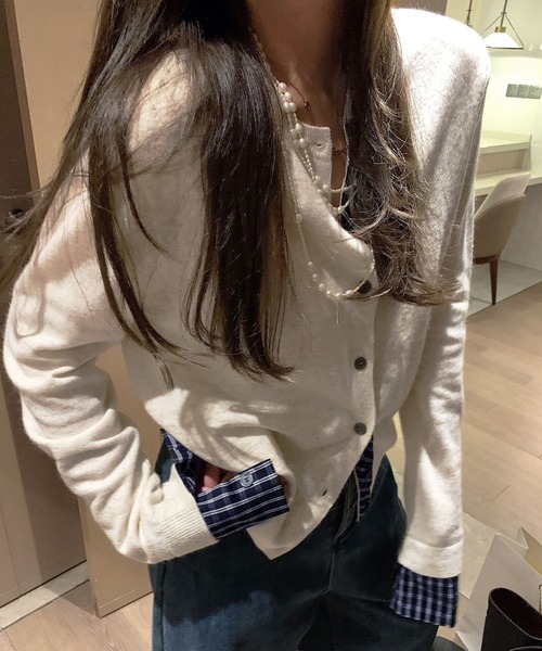 WESTSEA(ウエストシー)の「チェック柄シャツレイヤード風 ニットカーディガン(カーディガン/ボレロ・レディース・ブラック/グレー/オフホワイト/ネイビー・FREE)」の7枚目の写真