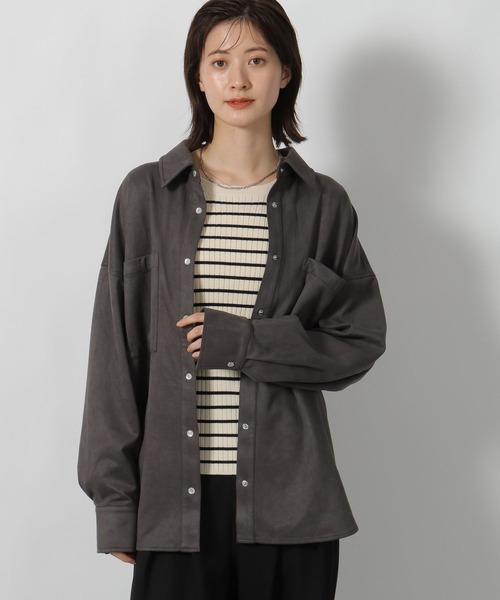 LAKOLE(ラコレ)の「スエードポンチシャツ / 599409(シャツ/ブラウス・レディース・モカ/チャコール/ブルー・MEDIUM/LARGE)」の10枚目の写真