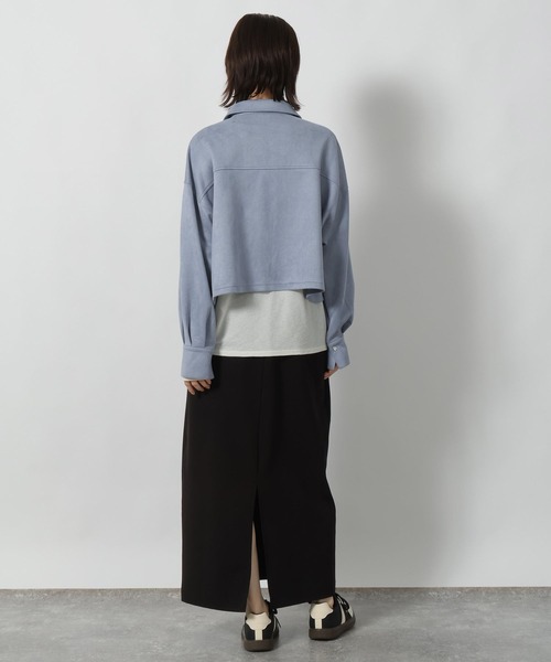 LAKOLE(ラコレ)の「スエードポンチシャツ / 599409(シャツ/ブラウス・レディース・モカ/チャコール/ブルー・MEDIUM/LARGE)」の15枚目の写真