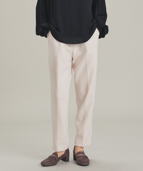 GLACIER lusso（グラシアルッソ）の「【Ｗａｒｍパンツ】ウォームテーパードパンツ（スラックス・レディース・ダークブルー/ベージュ/アイボリー/ブラック・L/S/LL/M）」の7枚目の写真