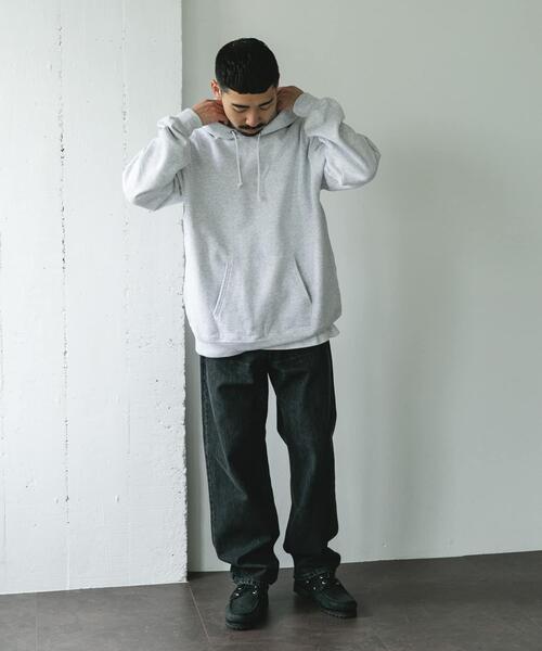 URBAN RESEARCH DOORS（アーバンリサーチドアーズ）の「裏起毛プルオーバーフーディー（パーカー・メンズ・チャコールグレー/グレー系その他・LARGE/MEDIUM）」の16枚目の写真
