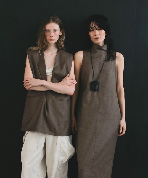 anuke(アンヌーク)の「Highneck Sleeveless Onepiece(ワンピース・レディース・ブラック/モカ・36inch/38inch)」の5枚目の写真