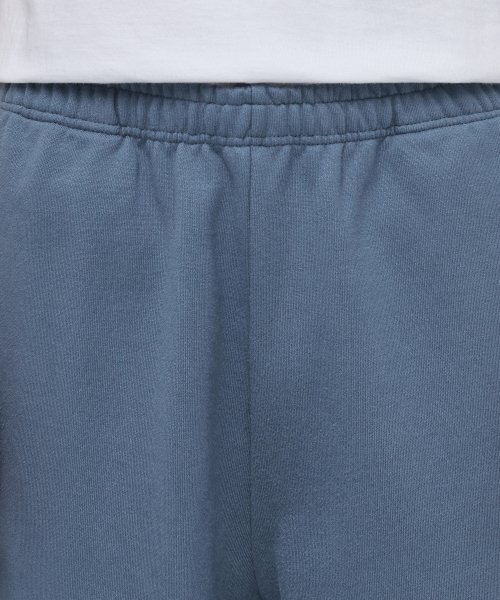 MUSINSA STANDARD（ムシンサスタンダード）の「ヘビーウェイトスウェットパンツ[ブルーグレー]（スウェットパンツ・メンズ・その他・SMALL/MEDIUM/LARGE/X-LARGE）」の3枚目の写真