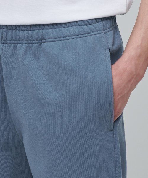 MUSINSA STANDARD（ムシンサスタンダード）の「ヘビーウェイトスウェットパンツ[ブルーグレー]（スウェットパンツ・メンズ・その他・SMALL/MEDIUM/LARGE/X-LARGE）」の4枚目の写真