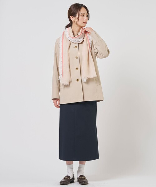 J.PRESS(ジェイプレス)の「【春のマストアイテム】ドライストレッチ ショート ステンカラー コート(ステンカラーコート・レディース・ネイビー系/ベージュ系・T15/T13)」の3枚目の写真