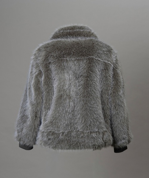 MAISON SPECIAL（メゾンスペシャル）の「《UNISEX》Luxury Volume Eco Fur Prime-Over Blouson/ラグジュアリーボリュームエコファープライムオーバーブルゾン【MAISON SPECIAL/メゾンスペシャル】（ブルゾン・メンズ・ブラック/グレー・0/1/2）」の3枚目の写真