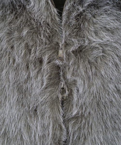 MAISON SPECIAL（メゾンスペシャル）の「《UNISEX》Luxury Volume Eco Fur Prime-Over Blouson/ラグジュアリーボリュームエコファープライムオーバーブルゾン【MAISON SPECIAL/メゾンスペシャル】（ブルゾン・メンズ・ブラック/グレー・0/1/2）」の6枚目の写真