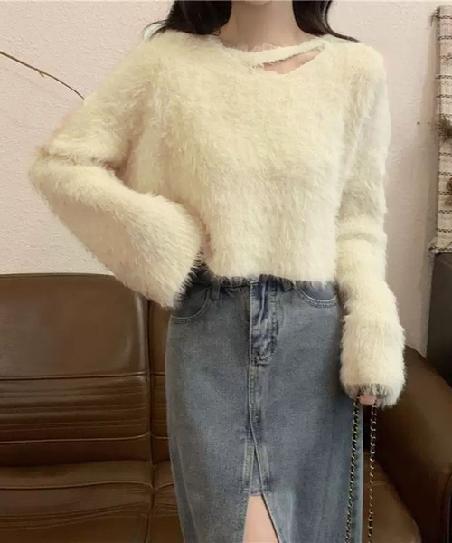 VIBGYOR(ヴィブジョー)の「【EIZZ/アイズ】チョーカー風 ネック シャギーニットトップス(ニット/セーター・レディース・オフホワイト/アイボリー/ブラック/パープル・FREE)」の6枚目の写真