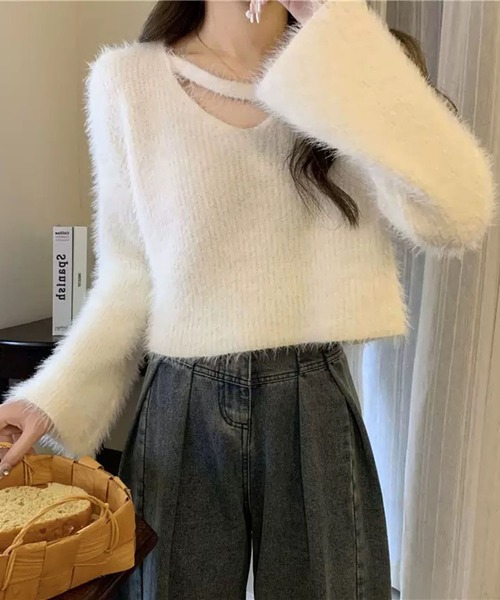 VIBGYOR(ヴィブジョー)の「【EIZZ/アイズ】チョーカー風 ネック シャギーニットトップス(ニット/セーター・レディース・オフホワイト/アイボリー/ブラック/パープル・FREE)」の11枚目の写真