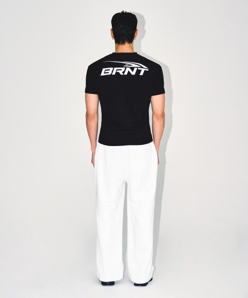 BORN TO WIN（ボーントゥウィン）の「CHROME B SEMI WIDE PANTS [WHITE]（スウェットパンツ・メンズ・その他・1/2）」の2枚目の写真