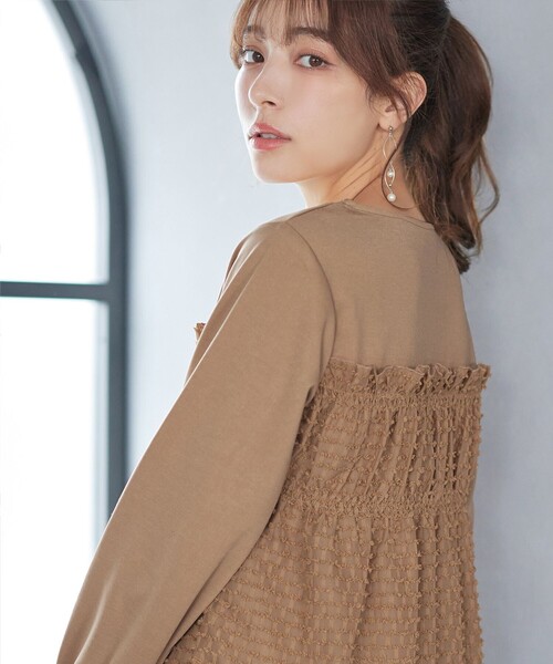 Tiaclasse（ティアクラッセ）の「ポンチ×ジャガードドッキングチュニック（Tシャツ/カットソー・レディース・キャメル/ブラック・M/L）」の8枚目の写真