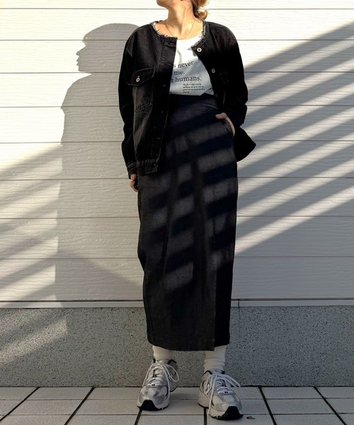 Q（キュー）の「ノーカラーデニムブルゾン（デニムジャケット・レディース・ブラック/ライトブルー・MEDIUM）」の9枚目の写真