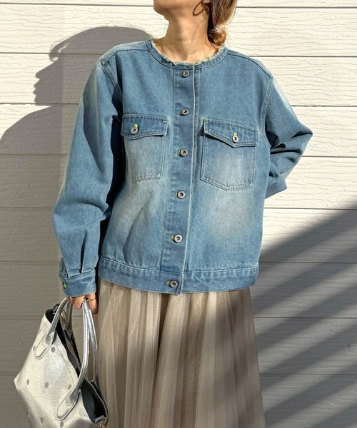 Q（キュー）の「ノーカラーデニムブルゾン（デニムジャケット・レディース・ブラック/ライトブルー・MEDIUM）」の18枚目の写真