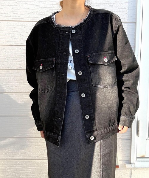 Q（キュー）の「ノーカラーデニムブルゾン（デニムジャケット・レディース・ブラック/ライトブルー・MEDIUM）」の14枚目の写真
