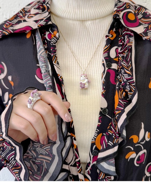 ANNA SUI（アナスイ）の「招き猫モチーフ リング（リング・レディース・ホワイト・LL/L）」の5枚目の写真