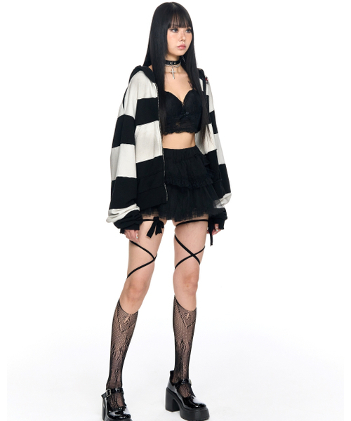 SCHISM INDUCING(スキズムインデューシング)の「STEAL HEART HOODIE BLACK(パーカー・レディース・その他・FREE)」の13枚目の写真