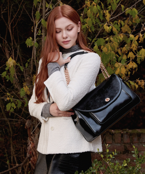 VALLUAT（バリュエット）の「Vere bag_Black（ショルダーバッグ・レディース・その他・FREE）」の2枚目の写真