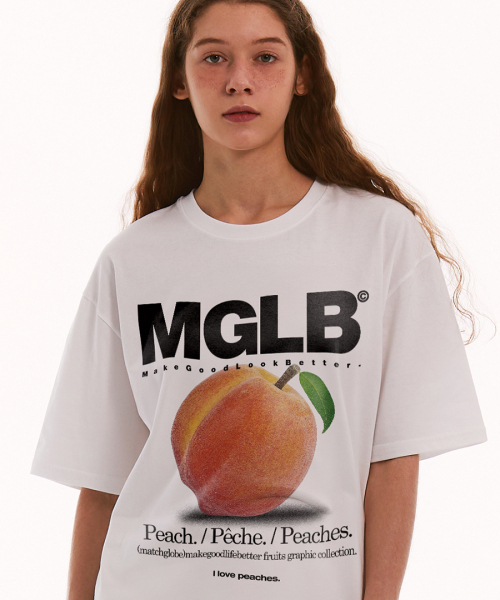 MATCHGLOBE(マッチグローブ)の「アイラブピーチーズ オーバーサイズTシャツ(ホワイト)(Tシャツ/カットソー・レディース・その他・FREE)」の1枚目の写真
