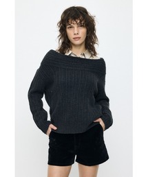 【新品】ELLIE オフショルダートップス　ブラック 新品]ELLIE オフショルダー ブラック トップス ellie オフショルダー