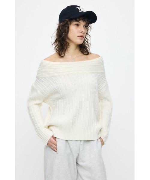MOUSSY(マウジー)の「OVER RIB オフショルダー(ニット/セーター・レディース・杢グレー/レッド/ブラウン/アイボリー・FREE)」の15枚目の写真