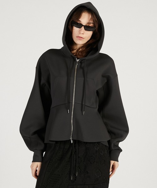 PRANK PROJECT(プランクプロジェクト)の「【2026Spring Pre-Order】ペプラムフーディパーカー / Peplum Hoodie(パーカー・レディース・チャコールグレー/ライトグレー・FREE)」の5枚目の写真