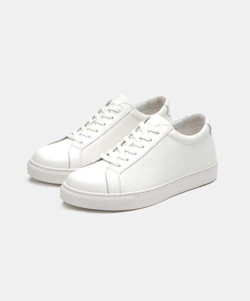 6FT（シックスフィット）の「1IN WHITE HI - ホワイトスニーカーのハイカットバージョン（スニーカー・メンズ・その他・23cm/23.5cm/24cm/24.5cm/25cm/25.5cm/26cm/26.5cm/27cm/27.5cm/28cm/28.5cm/29cm/22.5cm）」の2枚目の写真