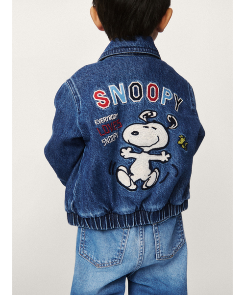 GAP（ギャップ）の「スヌーピー GAPロゴ デニムジャケット (幼児・ベビー)（デニムジャケット・キッズ・ライトインディゴブルー・95cm/100cm/110cm/90cm/105cm/80ｃｍ）」の4枚目の写真