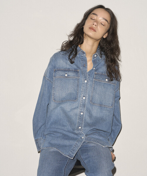 Healthy denim（ヘルシーデニム）の「Healthy Denim/ヘルシーデニム Almond / ビッグシルエット デニムシャツ（シャツ/ブラウス・レディース・ブルー/サックスブルー・ONE SIZE）」の6枚目の写真