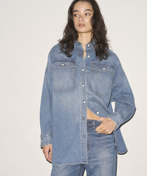 Healthy denim（ヘルシーデニム）の「Healthy Denim/ヘルシーデニム Almond / ビッグシルエット デニムシャツ（シャツ/ブラウス・レディース・ブルー/サックスブルー・ONE SIZE）」の7枚目の写真