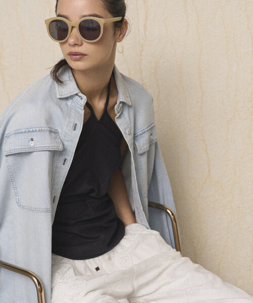 Healthy denim（ヘルシーデニム）の「Healthy Denim/ヘルシーデニム Almond / ビッグシルエット デニムシャツ（シャツ/ブラウス・レディース・ブルー/サックスブルー・ONE SIZE）」の9枚目の写真