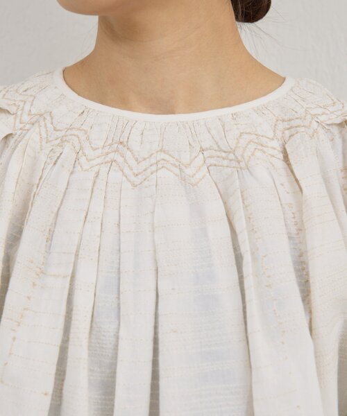Dhritie(ドゥリティエ)の「【2026SS Debut】【Dhritië】【手洗い可】刺繍ブラウス(シャツ/ブラウス・レディース・オフホワイト/ブラック・FREE)」の10枚目の写真