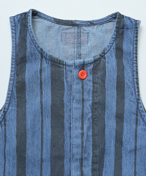 MARKEY'S（マーキーズ）の「デニムルーズフィットサロペット（サロペット/オーバーオール・キッズ・ネイビー/ライトブルー・100/130/120/110/90）」の8枚目の写真