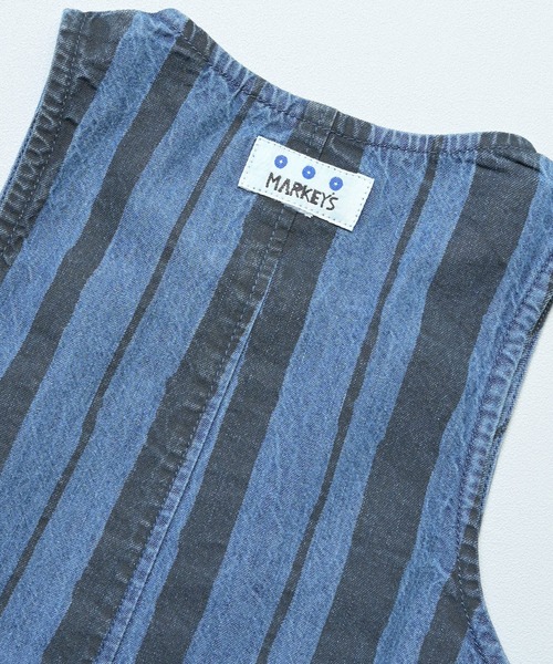 MARKEY'S（マーキーズ）の「デニムルーズフィットサロペット（サロペット/オーバーオール・キッズ・ネイビー/ライトブルー・100/130/120/110/90）」の10枚目の写真