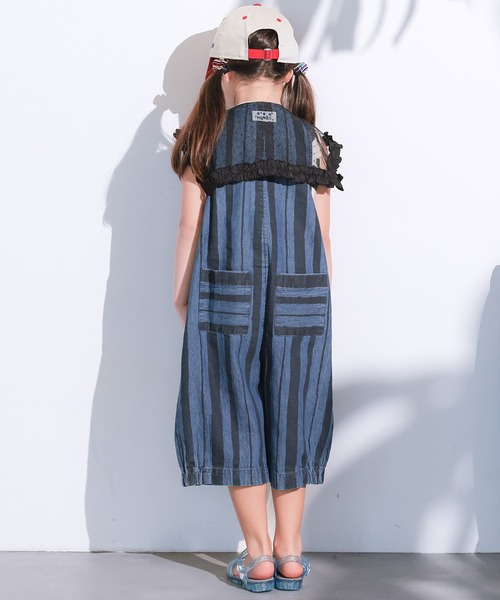 MARKEY'S（マーキーズ）の「デニムルーズフィットサロペット（サロペット/オーバーオール・キッズ・ネイビー/ライトブルー・100/130/120/110/90）」の7枚目の写真