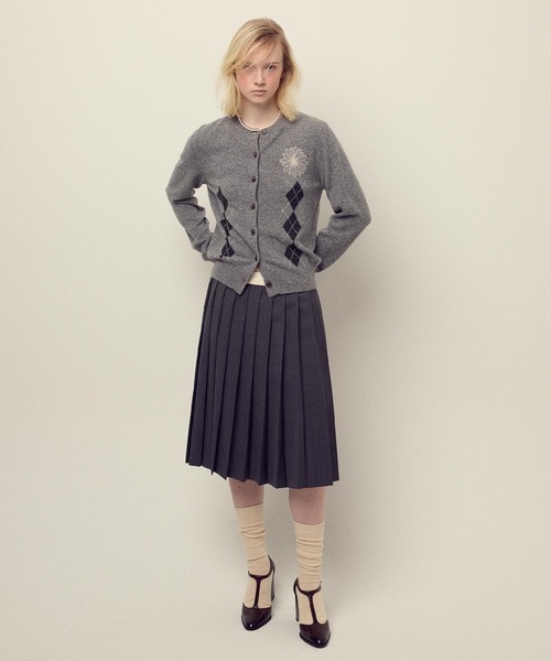 Mardi Mercredi(マルディメクルディ)の「CASHMERE BLENDED CARDIGAN ROUND NECK ARGYLE / カシミヤ ブレンド カーディガン ラウンドネック アーガイル(カーディガン/ボレロ・レディース・ダークグレー/グレー・FREE)」の17枚目の写真