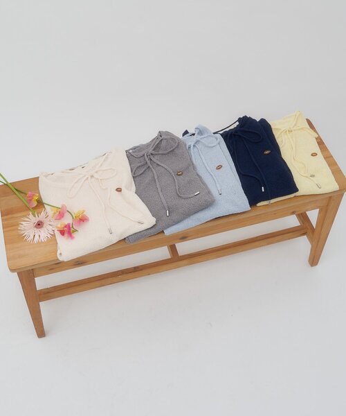 DISCOAT(ディスコート)の「【umm./5色展開】チョーカー付きプルオーバー(ニット/セーター・レディース・サックスブルー/アイボリー/ネイビー/レモンイエロー/グレー・FREE)」の6枚目の写真