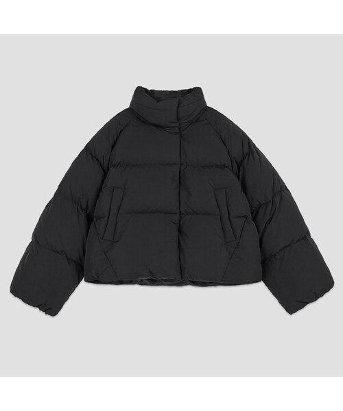 ATELIER NAIN(アトリエナイン)の「FAITH WIDE SLEEVE DOWN JUMPER(JP-575)(ダウンジャケット/コート・レディース・ブラック/ダークブラウン/アイボリー・FREE)」の3枚目の写真