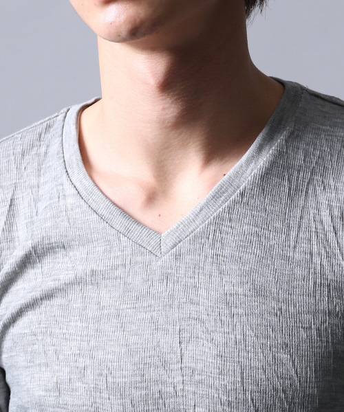 5351 POUR LES HOMMES（ゴーサンゴーイチプールオム）の「クラッシュテレコVネックカットソー（Tシャツ/カットソー・メンズ・カーキ/グレー/ブラック/ホワイト・1/3/2）」の17枚目の写真