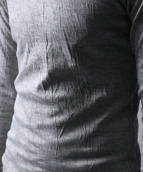 5351 POUR LES HOMMES（ゴーサンゴーイチプールオム）の「クラッシュテレコVネックカットソー（Tシャツ/カットソー・メンズ・カーキ/グレー/ブラック/ホワイト・1/3/2）」の19枚目の写真