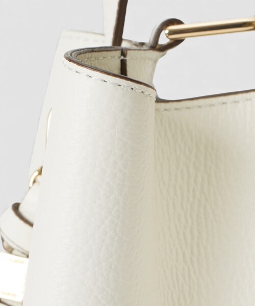 allureville（アルアバイル）の「ミニスクエアハンドバッグ（ショルダーバッグ・レディース・オフホワイト/グリーン/ライトイエロー・FREE）」の5枚目の写真