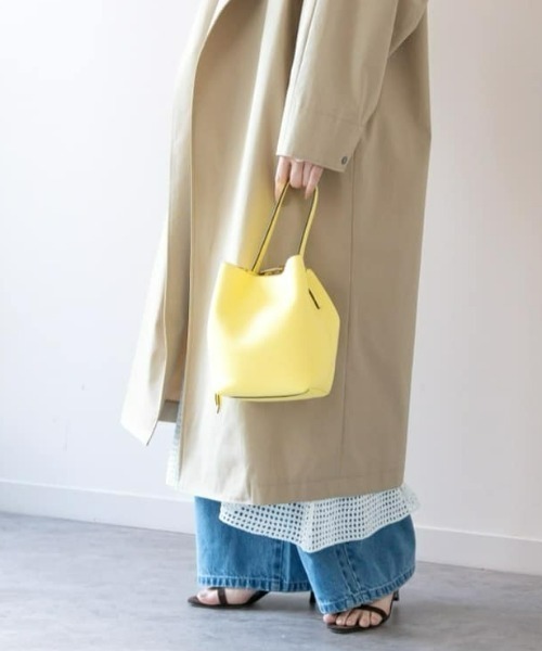 allureville（アルアバイル）の「ミニスクエアハンドバッグ（ショルダーバッグ・レディース・オフホワイト/グリーン/ライトイエロー・FREE）」の3枚目の写真