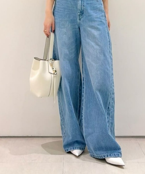 allureville（アルアバイル）の「ミニスクエアハンドバッグ（ショルダーバッグ・レディース・オフホワイト/グリーン/ライトイエロー・FREE）」の2枚目の写真