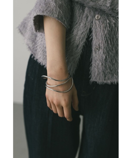 STYLEMIXER（スタイルミキサー）の「ウェーブバングル（バングル/リストバンド・レディース・ゴールド/シルバー・FREE）」の3枚目の写真