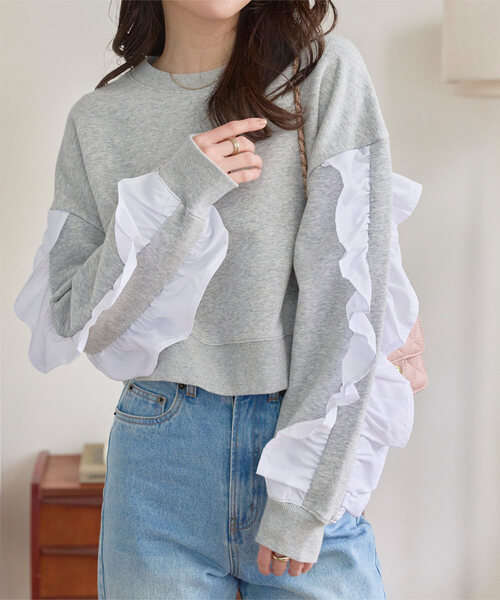 KOBE LETTUCE（コウベレタス）の「袖フリルショート丈スウェットトップス（スウェット・レディース・グレー/アイボリー・M）」の2枚目の写真