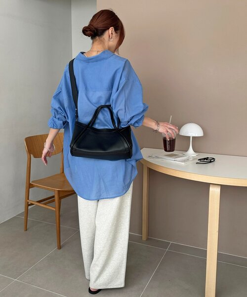 DISCOAT（ディスコート）の「軽量シュリンクショルダーバッグ（ショルダーバッグ・レディース・ブラック/ベージュ/ブラウン・FREE）」の17枚目の写真
