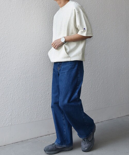Champion(チャンピオン)の「【SHIPS any別注】Champion: ロゴ刺繍 スピンドル スウェット Tシャツ 26SS◇(Tシャツ/カットソー・メンズ・ナチュラル/ライトブルー/ブラック・X-LARGE/LARGE/MEDIUM)」の6枚目の写真